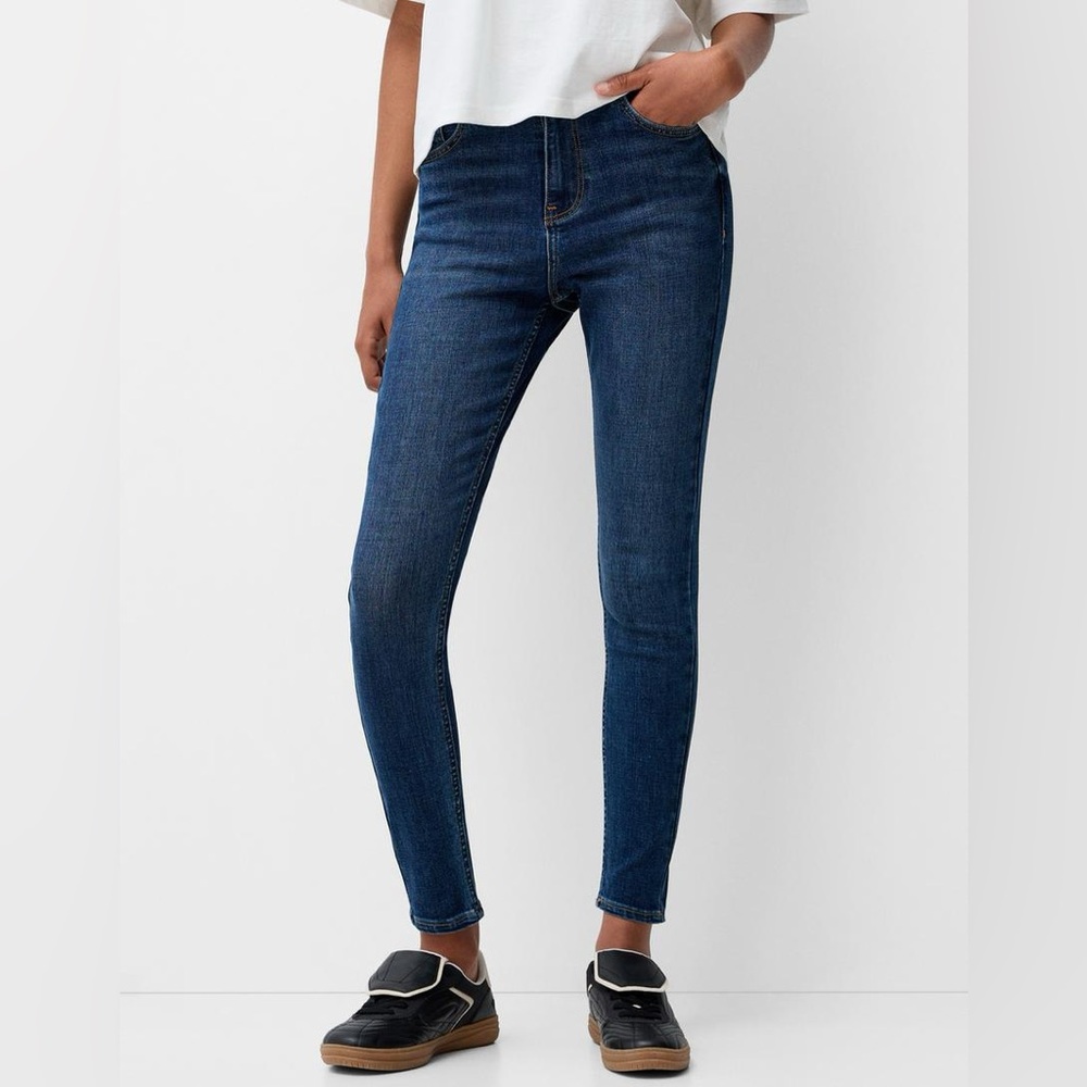 Bershka Skinny High Rise Classic Blue Denim Jeans size 12‎